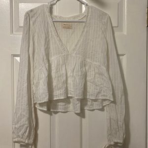 White urban outfitters long sleeve top